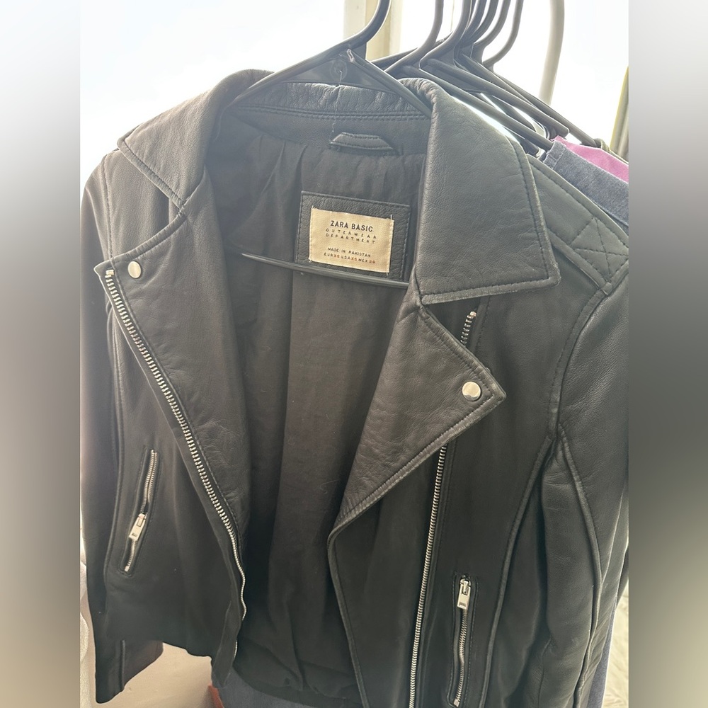 Zara authentic leather jacket